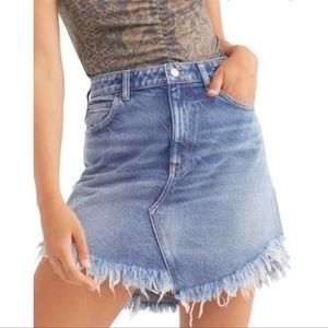 FREE PEOPLE DENIM MINI SKIRT